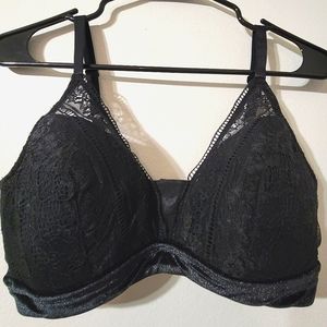 Auden Black Lace and Velvet bralette size large